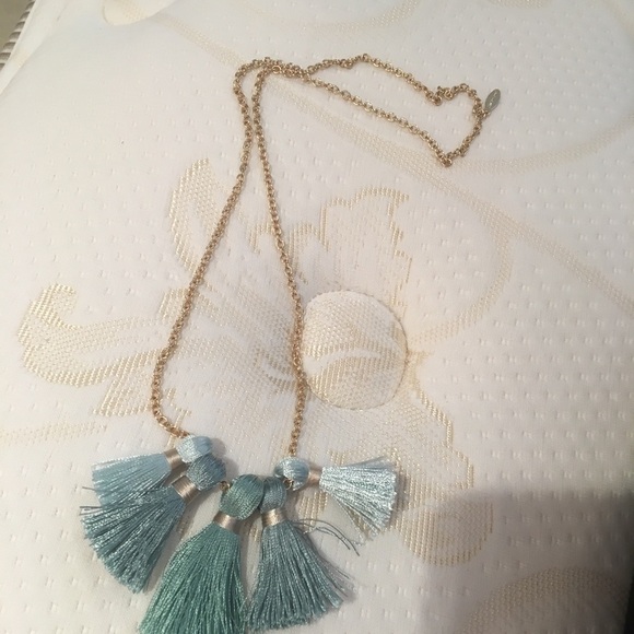 Miss Ivy Pearl - Picture 1 of 3